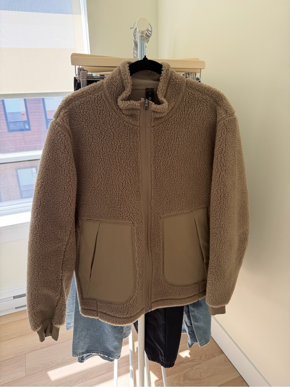 Men's Lululemon Taupe Sherpa Zip-Up Sweater Jacket